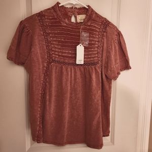 Sterling and Stitch BRAND NEW top